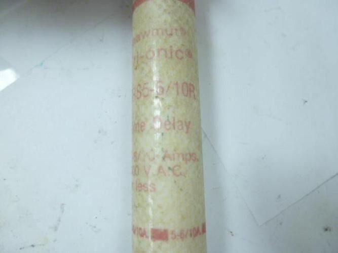 Shawmut TRS5-6/10-R; Fuse 5-6/10 Amp; 600V
