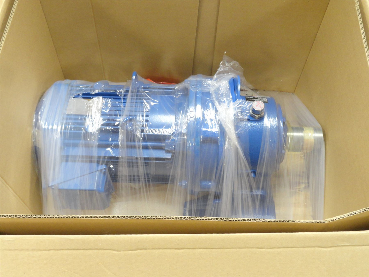 Sumitomo  CHHM8-6165YB-EP-51; AC Gear Motor; PA227829; 50:1