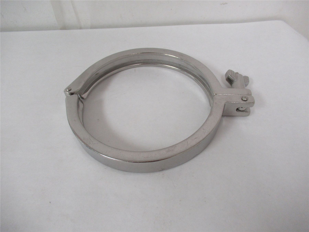 MFG 13ILH600; Heavy Duty 6" Hinge Clamp SS