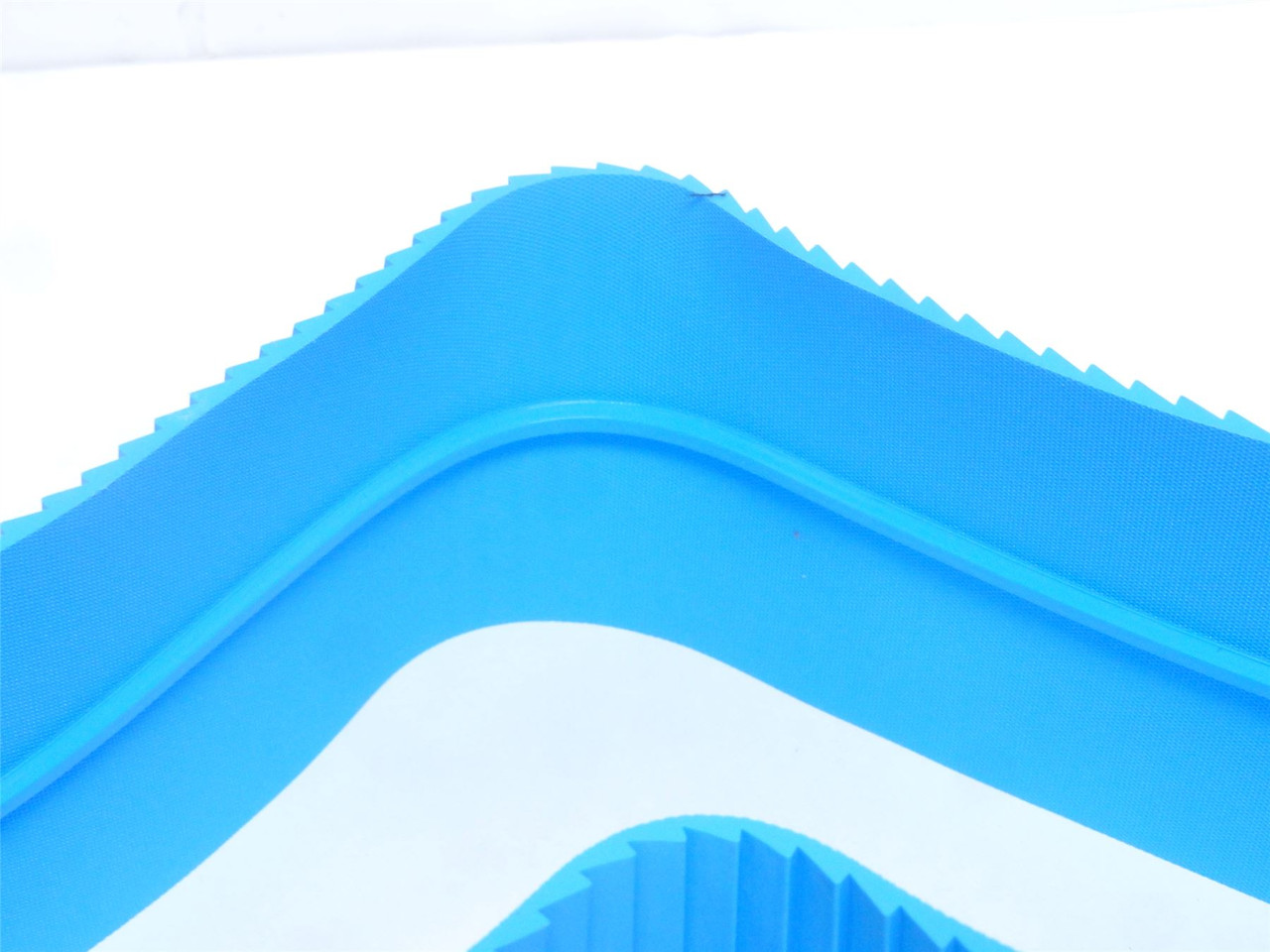 Foodmate IE03007032; Guided Blue Rubber Belt 40" L x 3-7/8" W