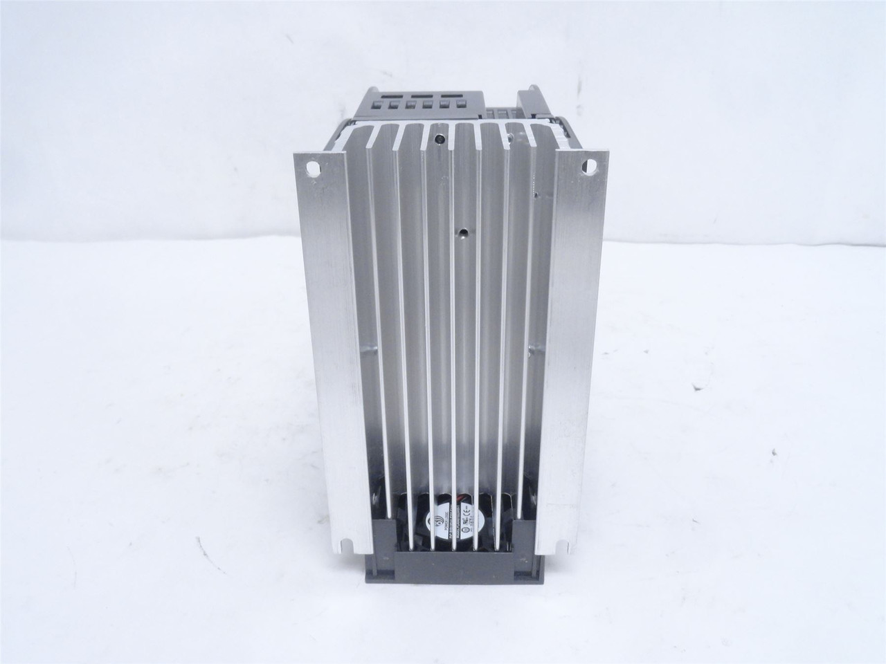 Siemens 6SL3210-5BE21-1UV0; AC Drive 1-1/2HP; 480VAC 3PH