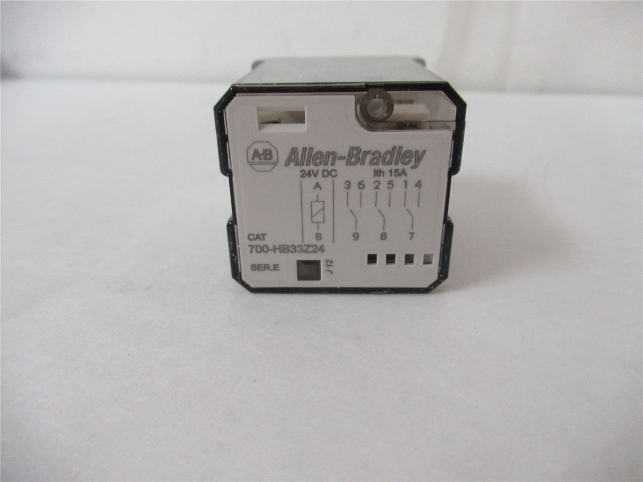 Allen-Bradley 700-HB33Z24; Relay 3 Pole 15A Coil 24VDC
