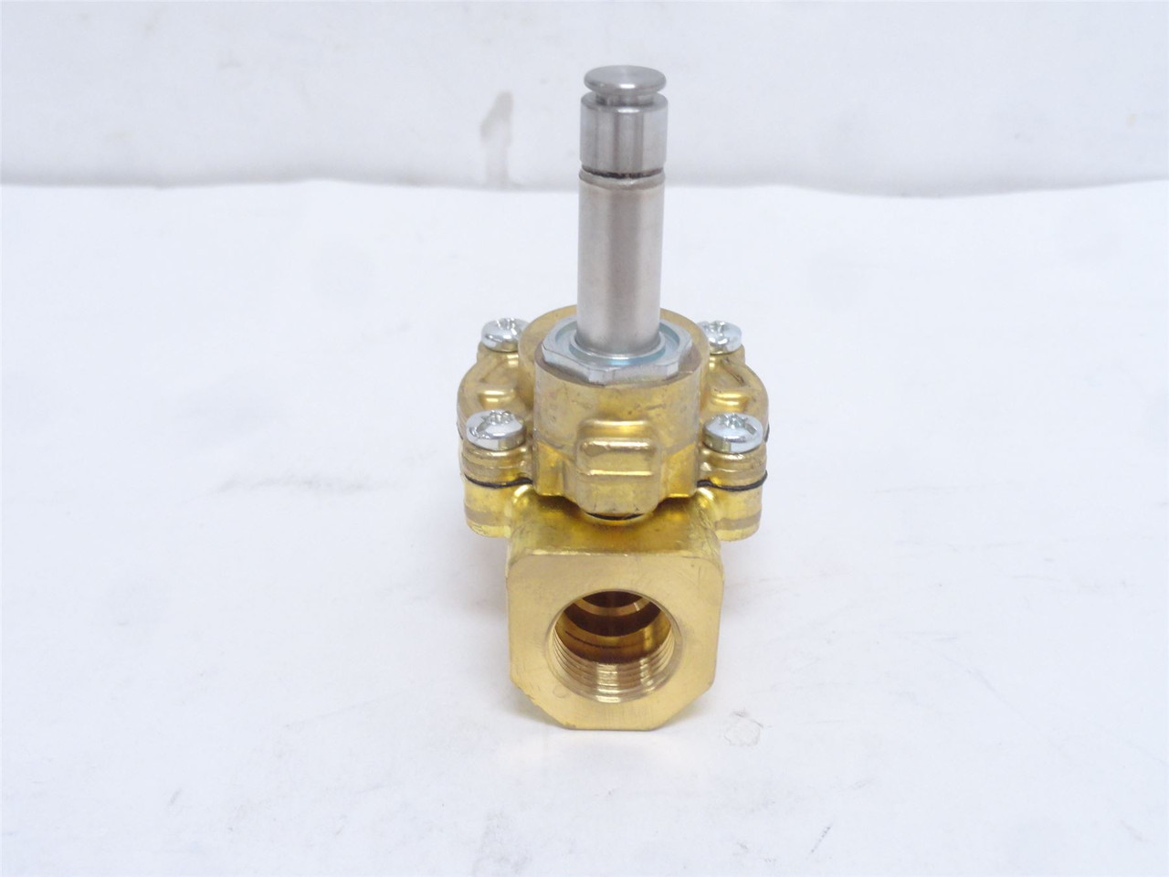 Asco SCE238D001; Solenoid 3/8NPT 24VAC Missing Red Clip