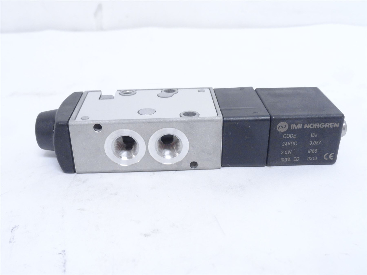 Norgren V60P417A-A213JB; Solenoid Valve 145PSI; 1/8NPT; 24VDC