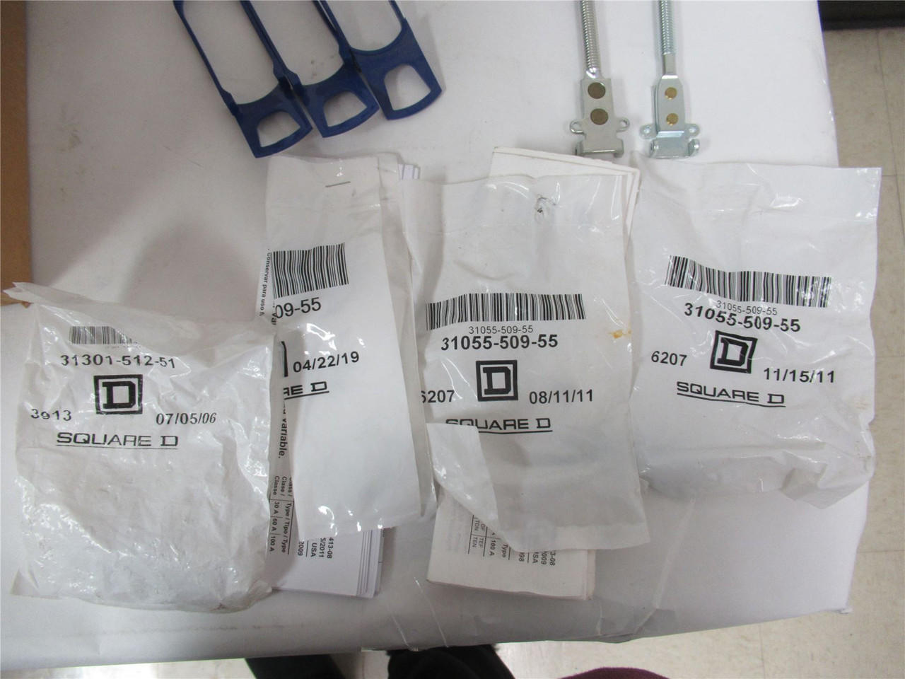 Square D 9422TCF33; Disconnect Switch 600VAC 30A 3-pole Nema