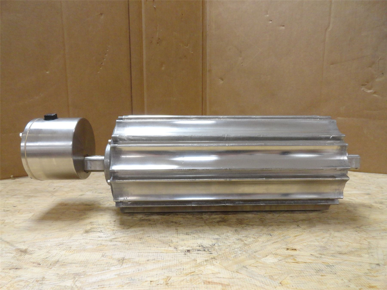 VanderGraaf TM138A30-410NB; Drum Motor 1HP; 480V; 13-1/8"W