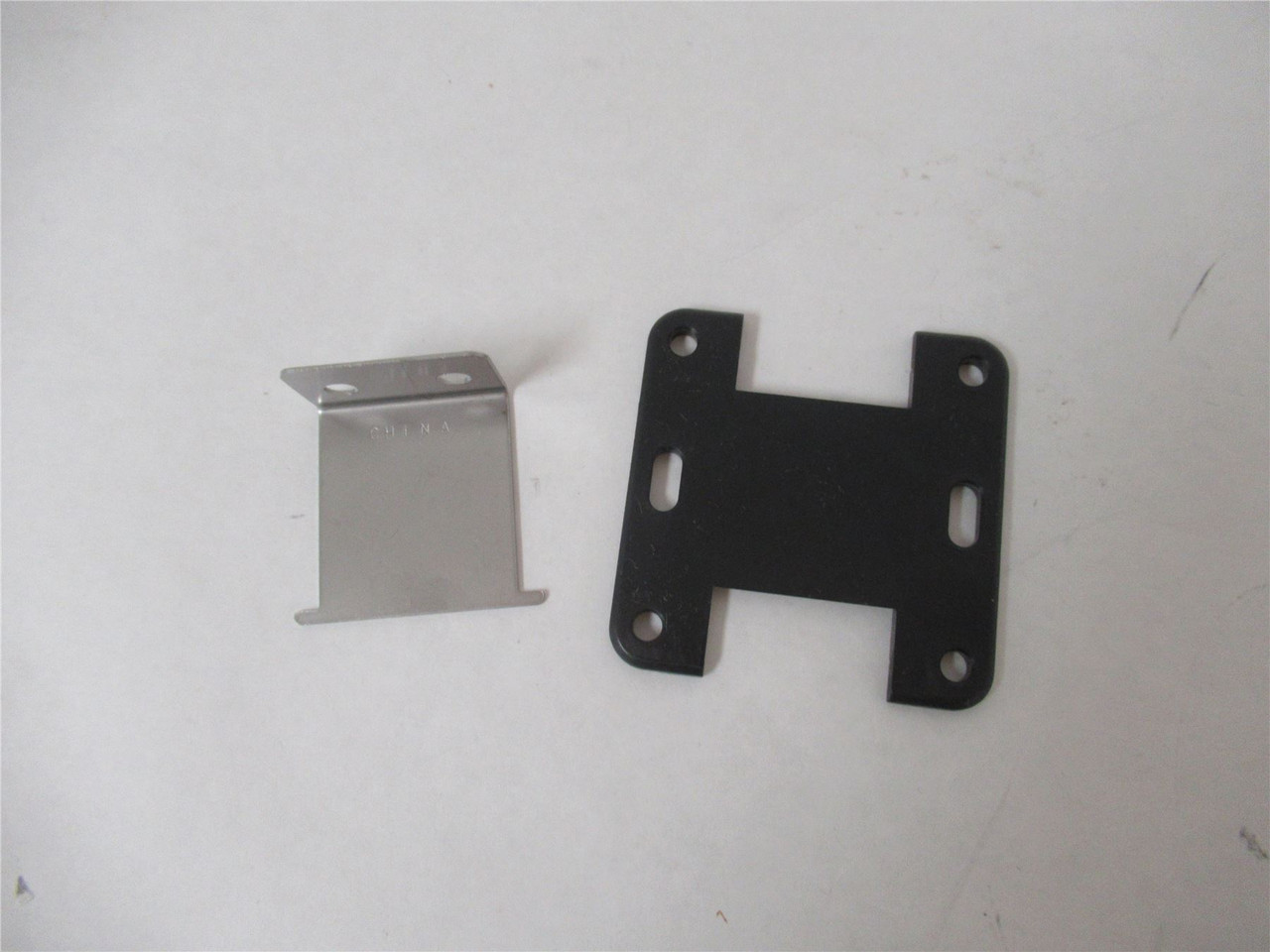 Banner R55FVQ; Photo Sensor Red LED10-30 VDC Bipolar NPN/PNP