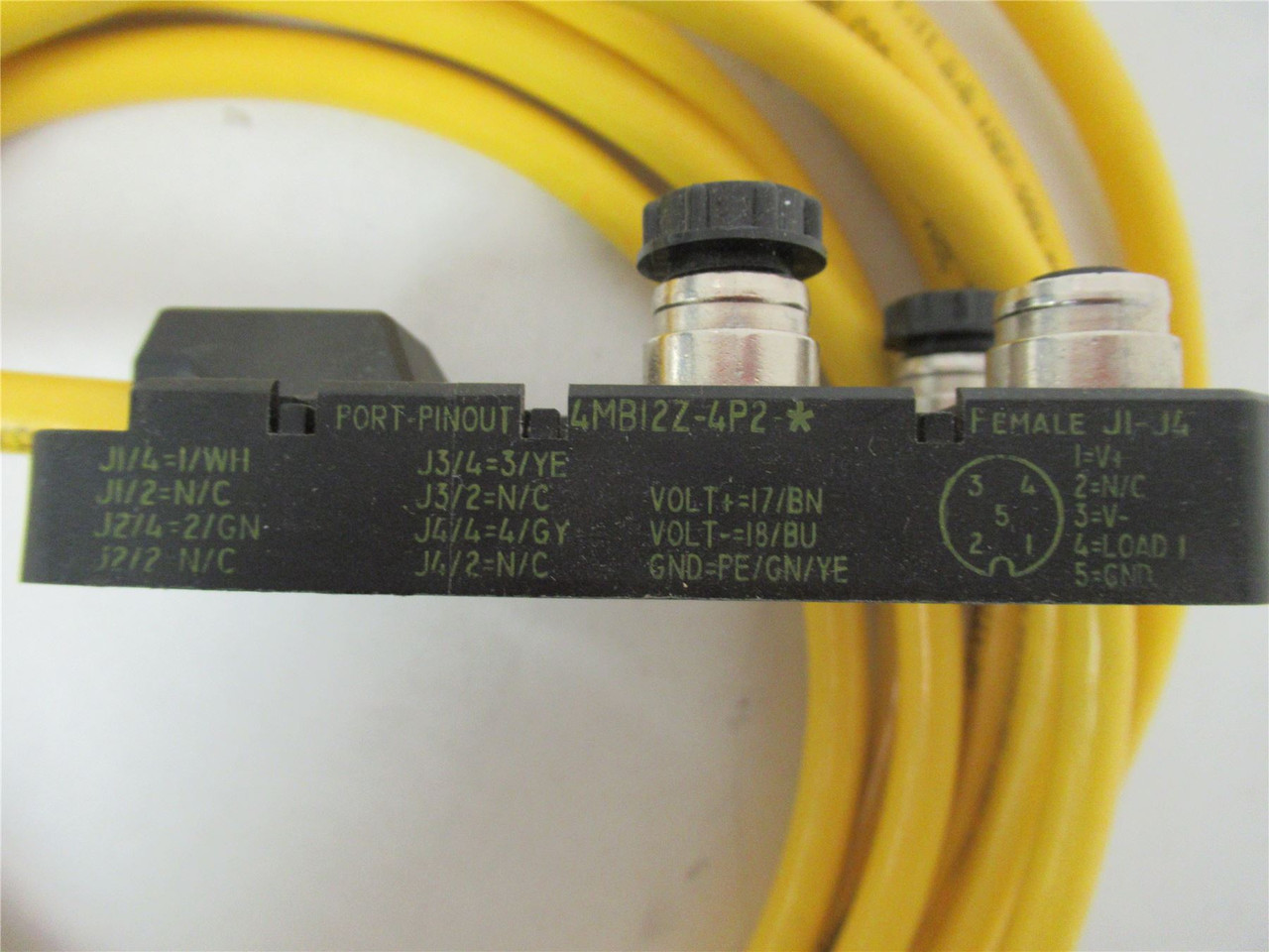 Turck 4MB12Z-4P2-5; 4 Port Junction Box 10-30Vdc