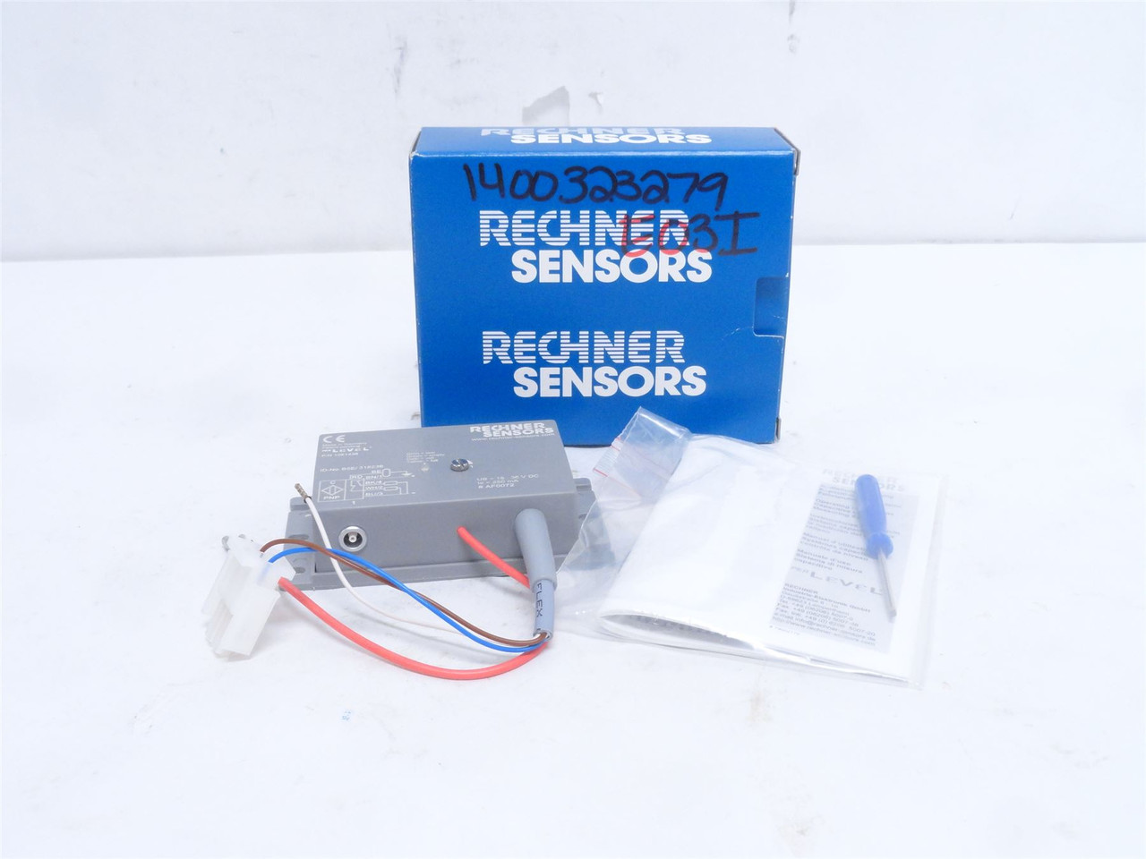 Rechner KFA-5-1-L-P-A-E-Z02-Y50; Level Probe 1081438 18-36VDC