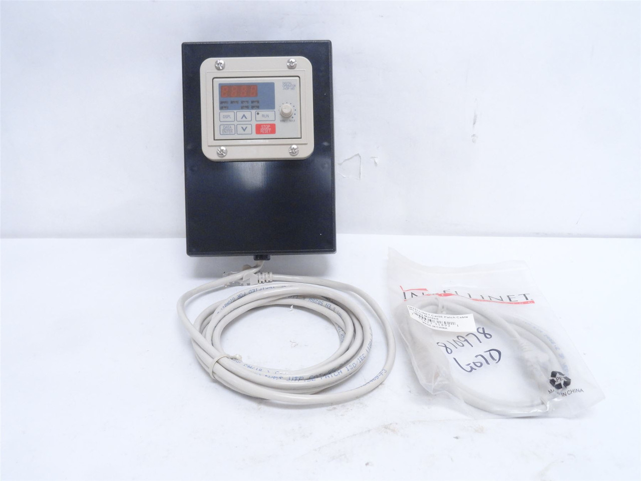 Yaskawa JVOP-140; Enclosed Digital Operator Interface W/Cable