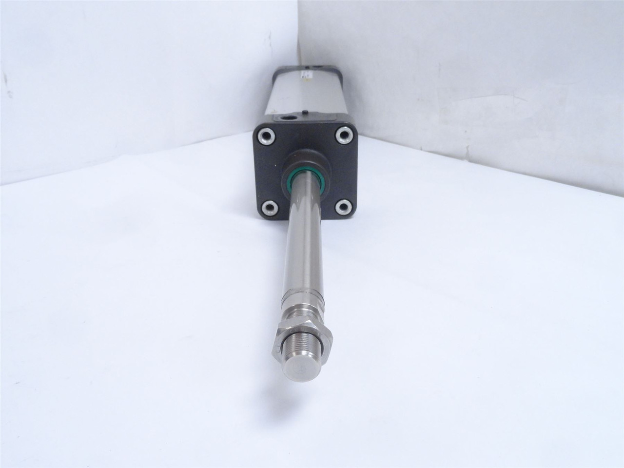 Parker P1D-C080MSY0200; Air Cylinder; 80mmID x 200mm Stroke