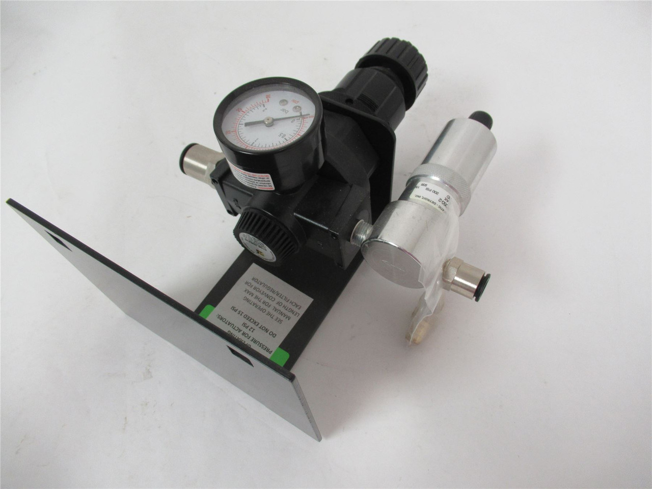 Arrow Pneumatic 17043441; Pneumatic Regulator 1/4" NPT