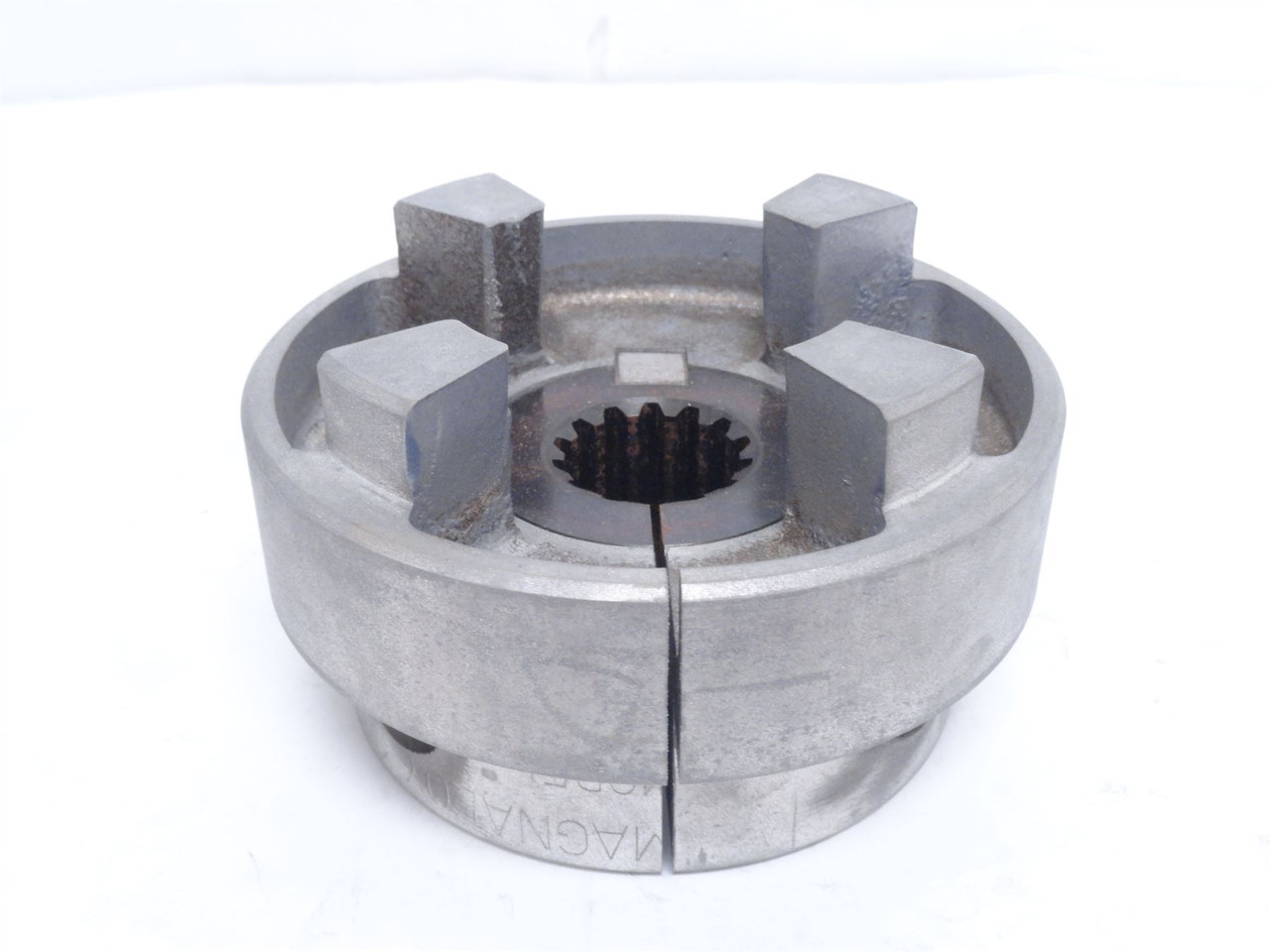 Magnaloy M500B1412C; Steel Bushed Coupling 14-Tooth Hub 12/24