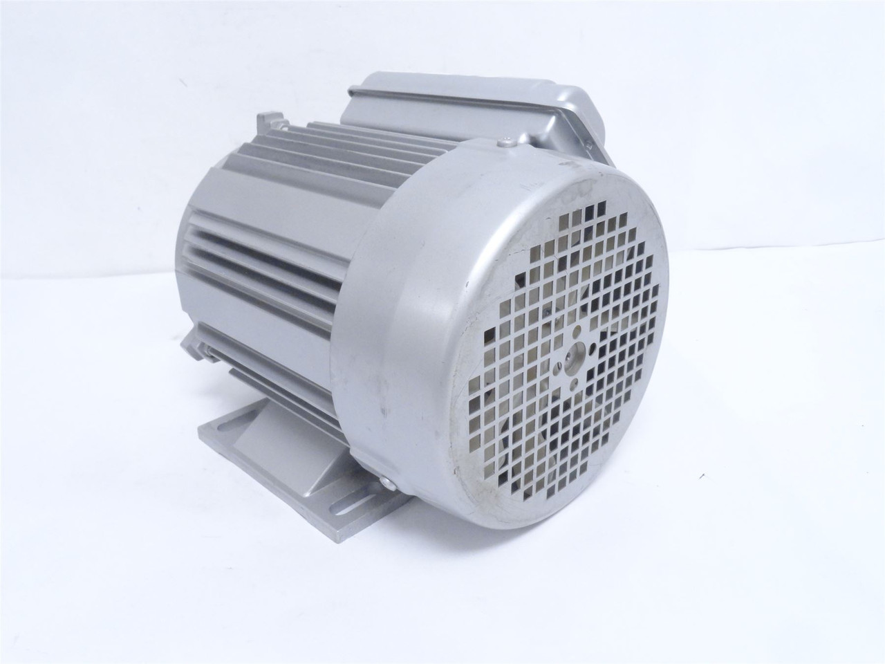 KITASHIBA SKD-FBKA3-N24; AC Motor; 0.4kW; 120/240VAC; 1730RPM