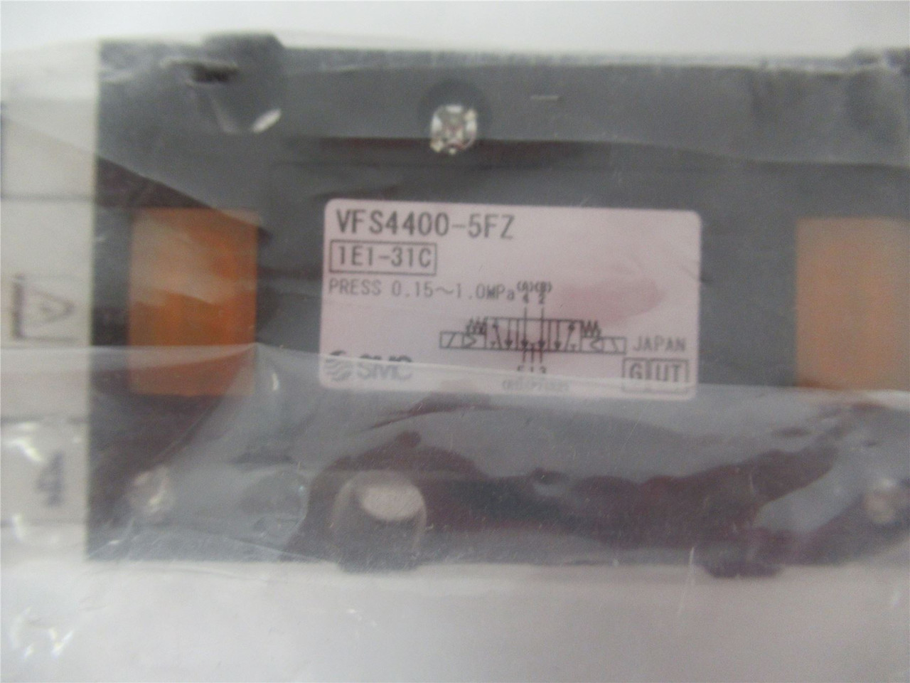 SMC VFS4400-5FZ; Solenoid Valve 5 Port 24 VDC Coil
