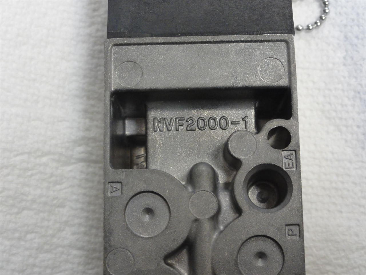 SMC NVF2000-1; Pneumatic Solenoid Valve 5 Port