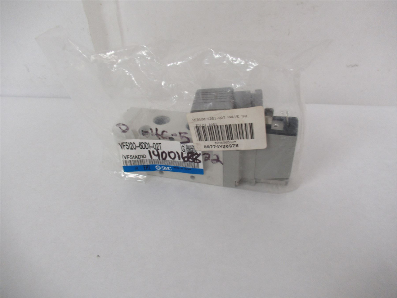 SMC VF5120-6DD1-02T; Solenoid Valve 5 Port 12VDC