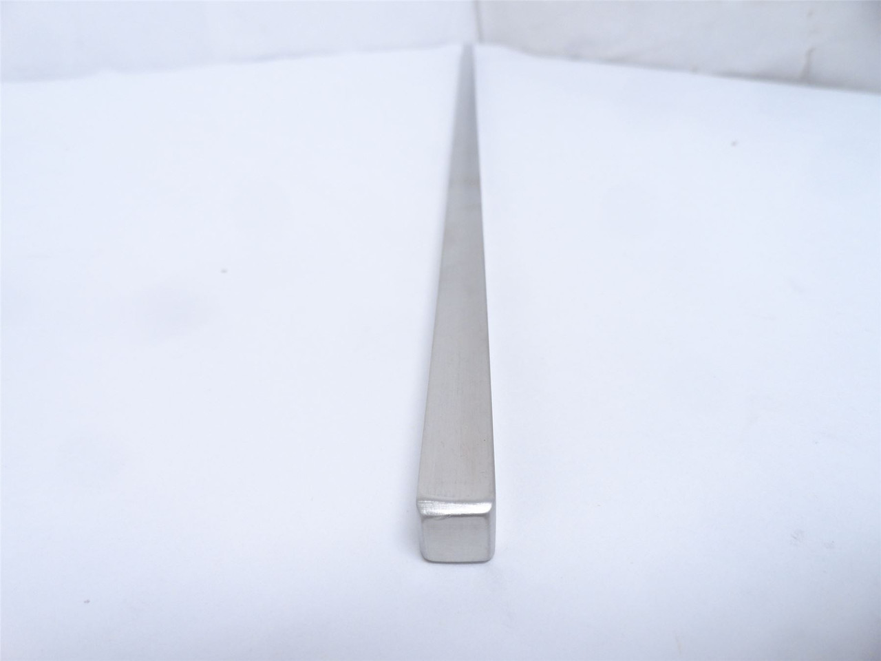 Robert Reiser BA62210A; Locking-Hub Pin; SS; 20" Long; 3/8"OD