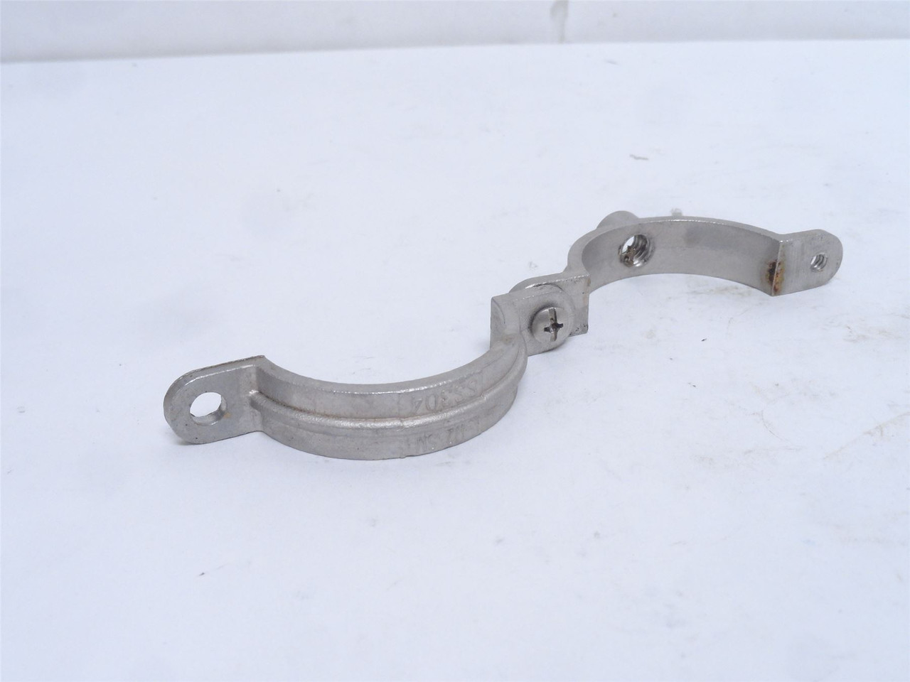 FNW 7001SJ; Split Ring Hanger; SS-304; Size: 1-1/2"; 1/8NPT