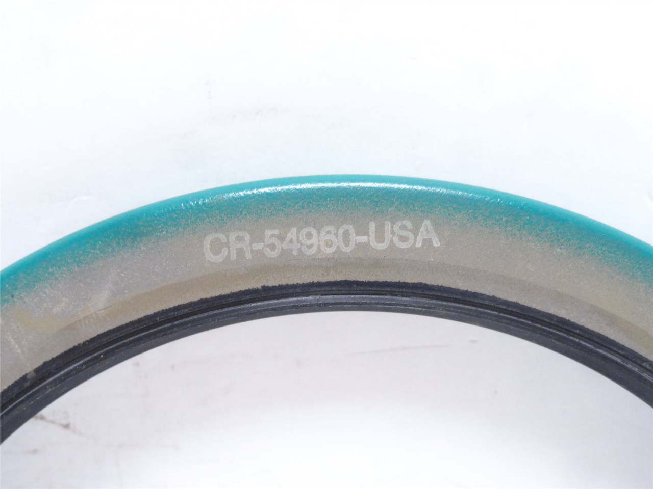 CR 54960; Double Lip Oil Seal; 5"ID x 6-3/4"OD x 1/2" Wide