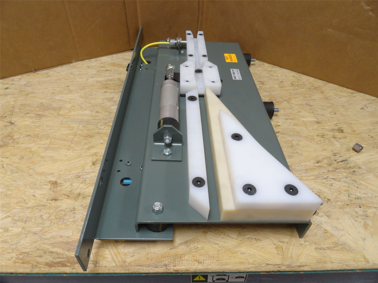 Hytrol B-23134; Prosort-231 Conveyor Divert Switch Assy; LH