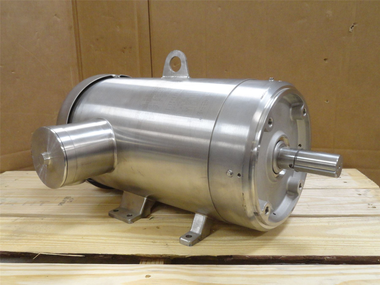 Baldor CFSWDM3704T-E; AC Motor SS; 3HP; 230/460V; 1170RPM; 3PH