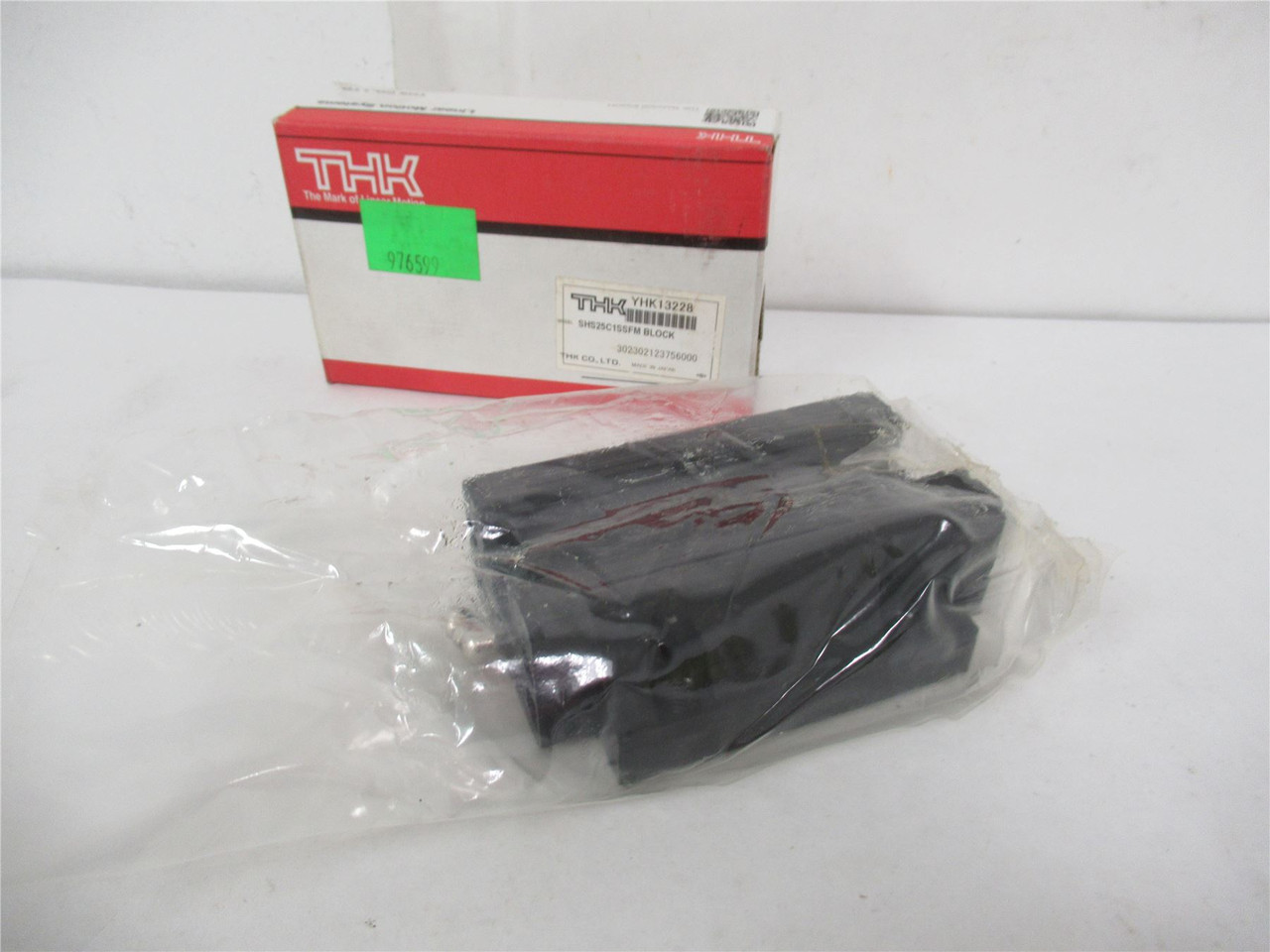 THK Co SHS25C1SSFM; Linear Blk 23mm Rail 70mm Wide x 92mmLong