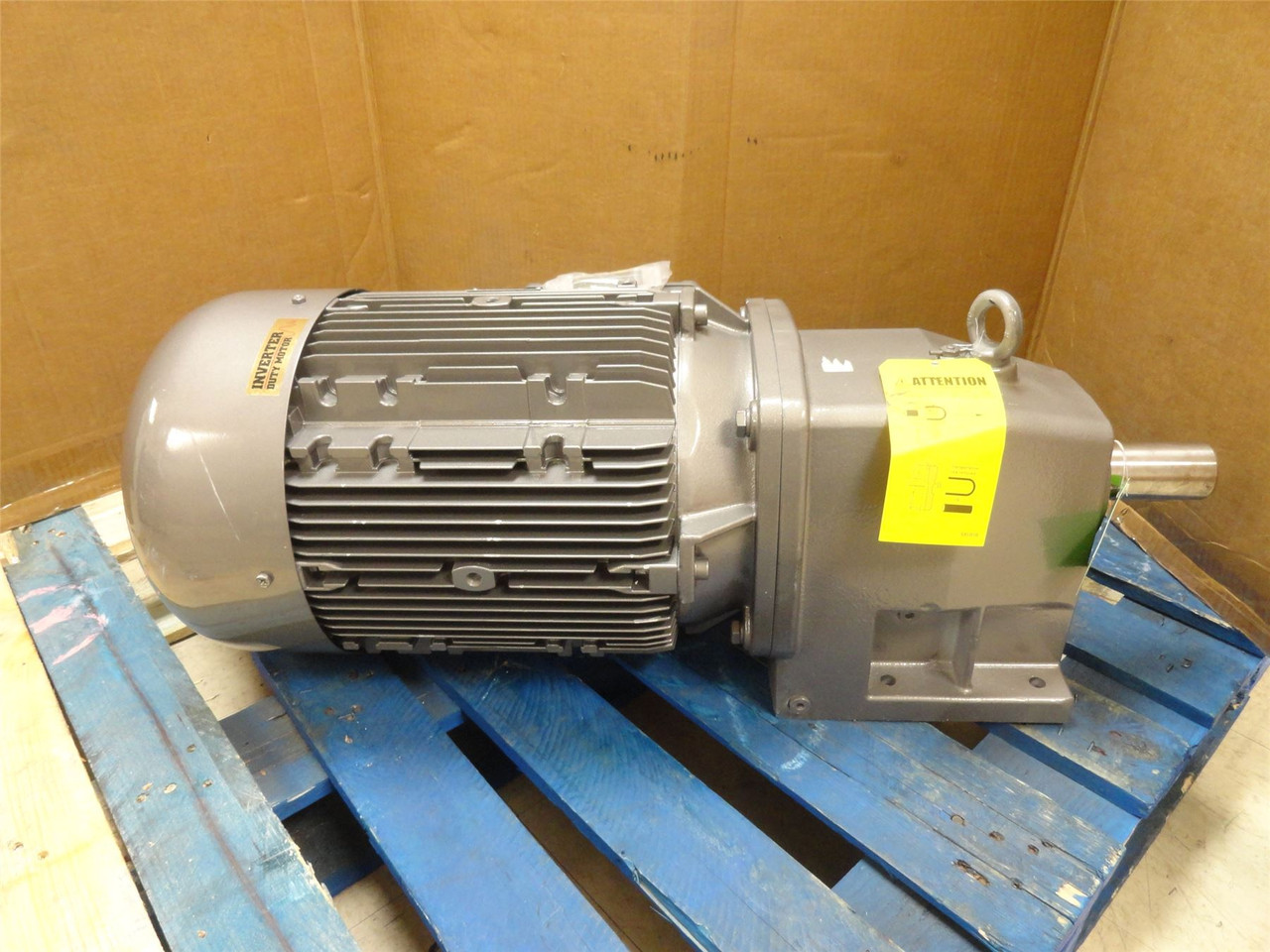 Nord 203296394-100; Gearmotor 42-160MP/4; 3.89:1 Ratio; 15HP