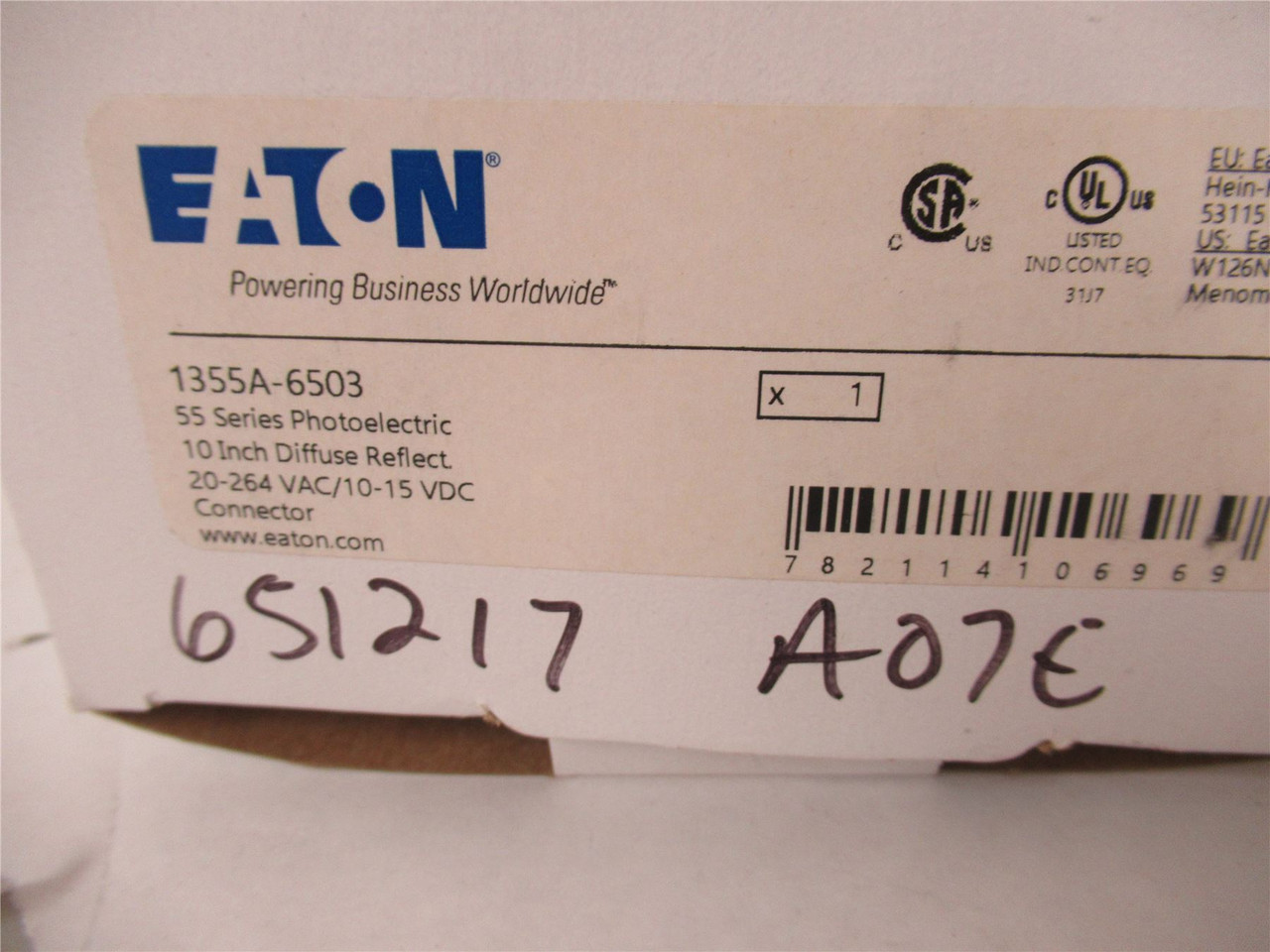 Eaton 13355A-6503; PhotoSensor10" Diffuse 20-264VAC/10-15 VDC