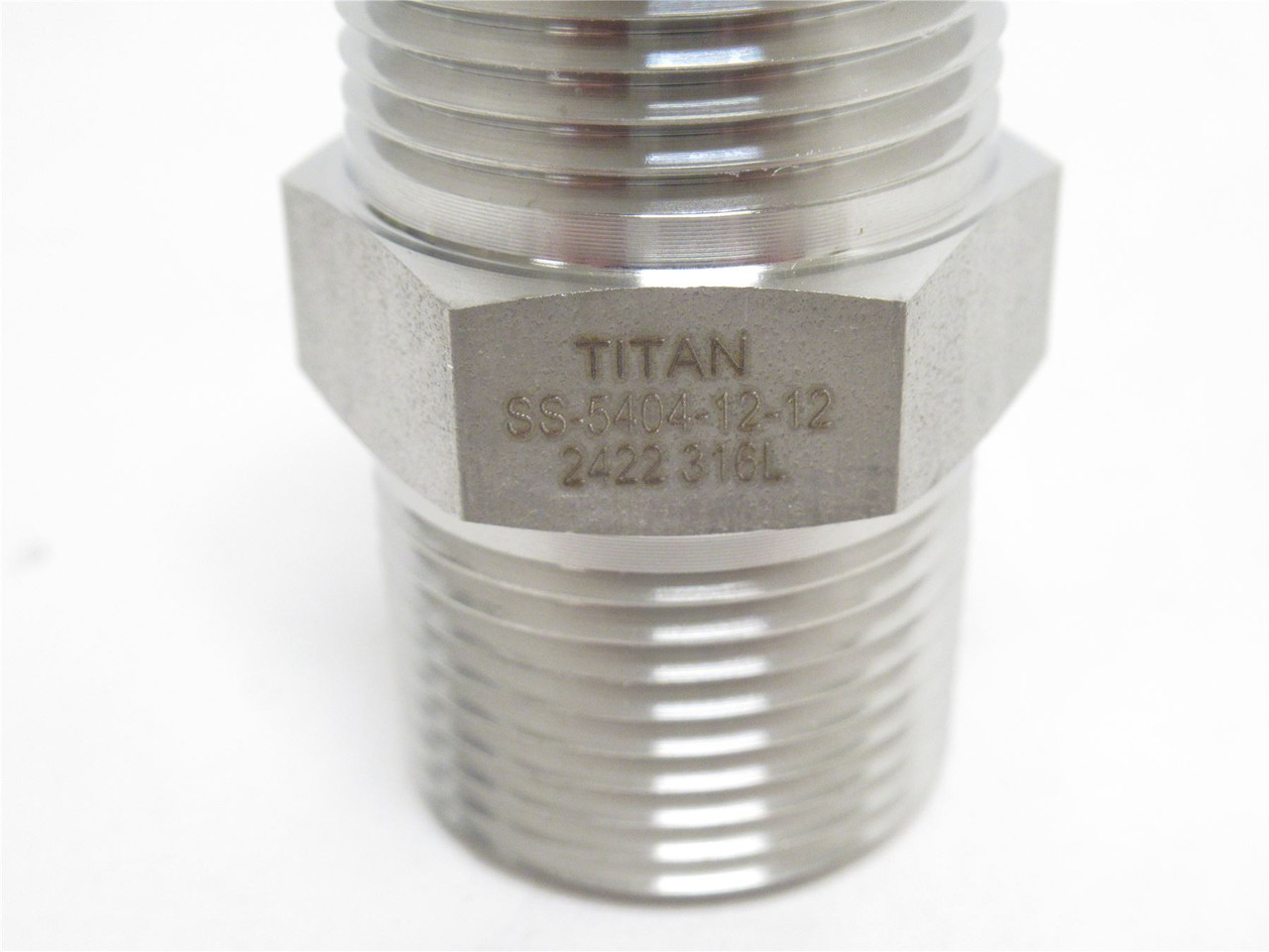 Titan SS-5404-12-12; Hex Long Nipple; SS-304; 3/4 x 3/4NPT