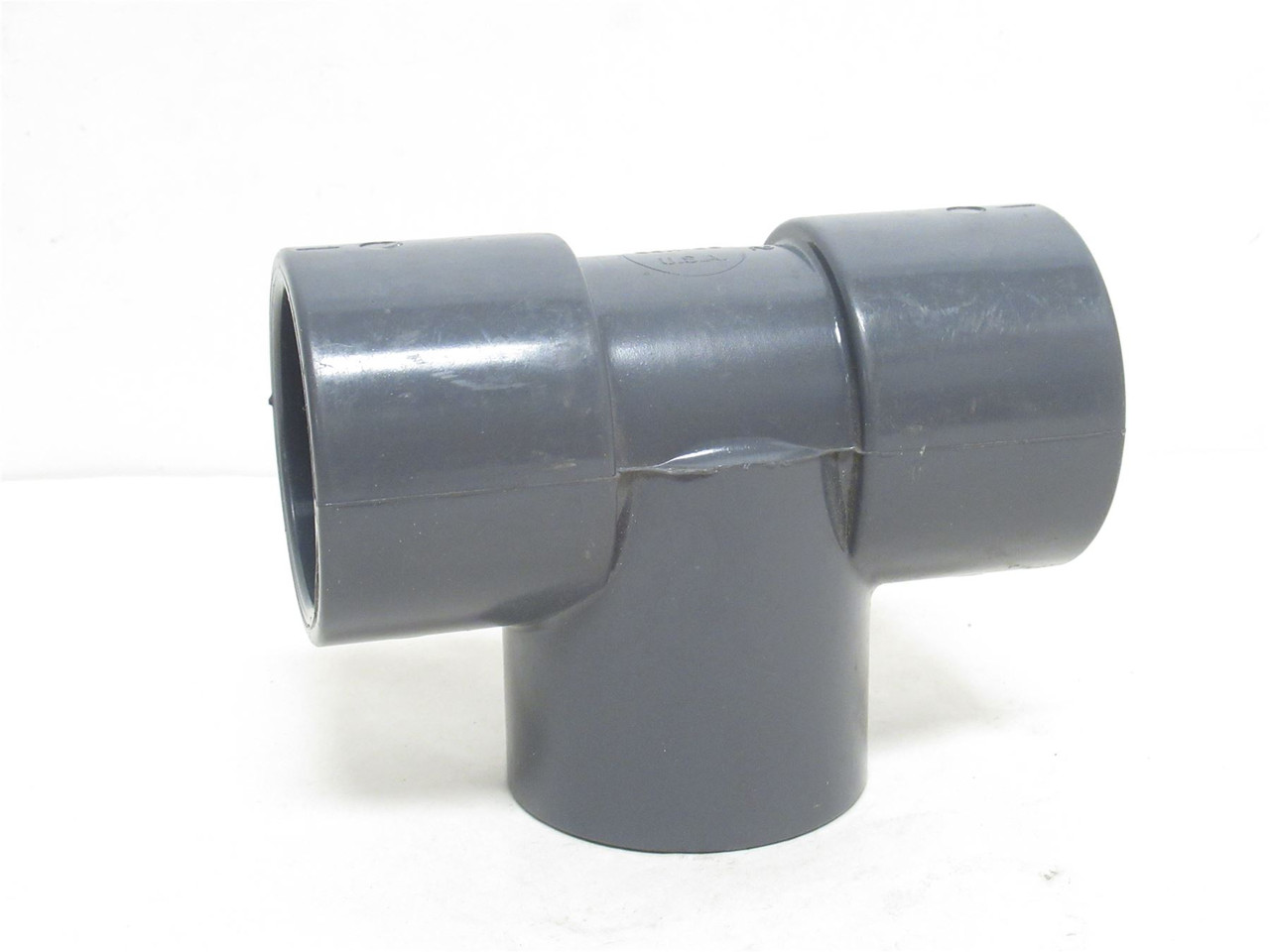 Nibco 801-015; PVC Sch: 80 pipe Tee; 1-1/2" Socket