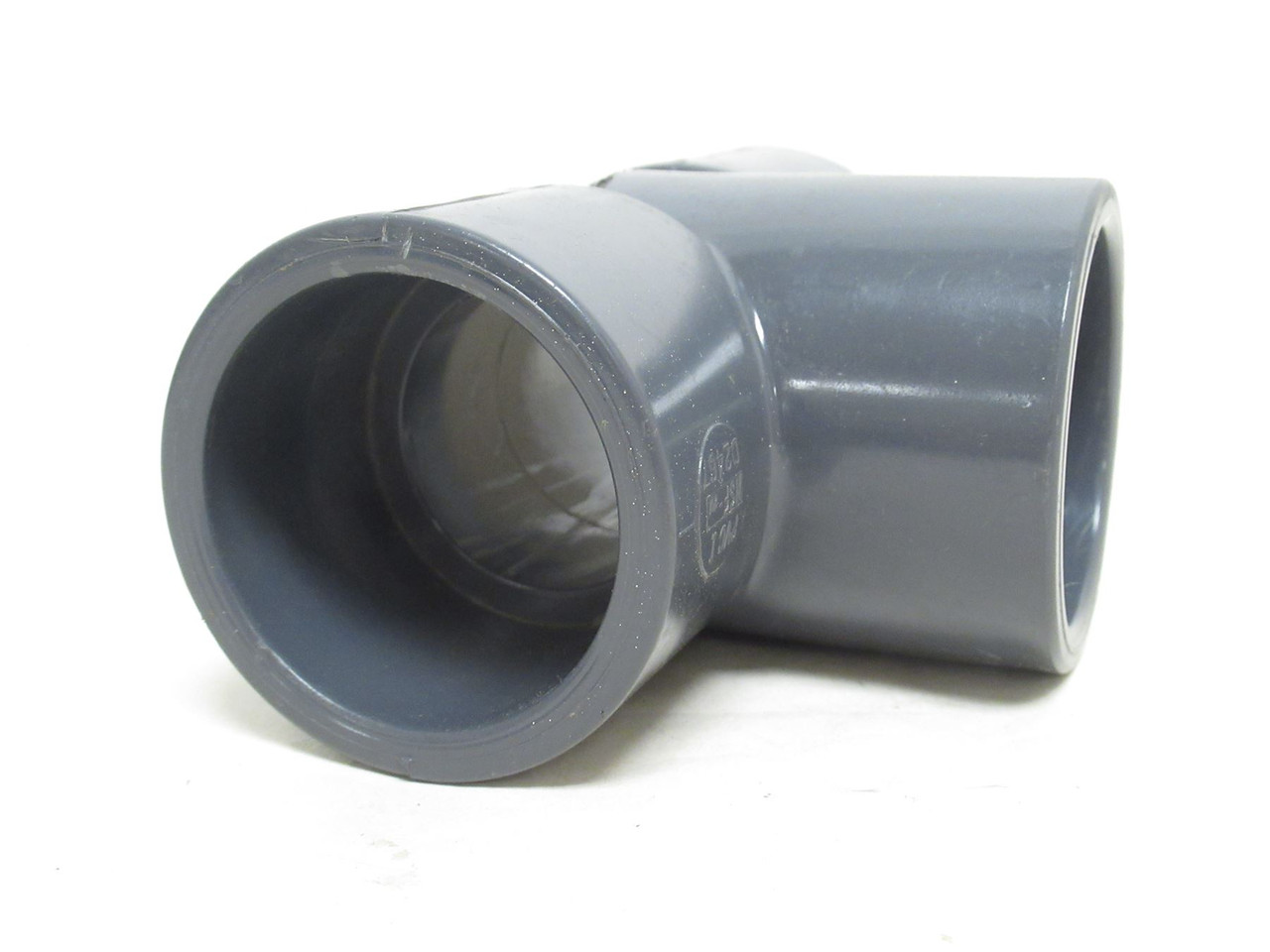 Nibco 801-015; PVC Sch: 80 pipe Tee; 1-1/2" Socket