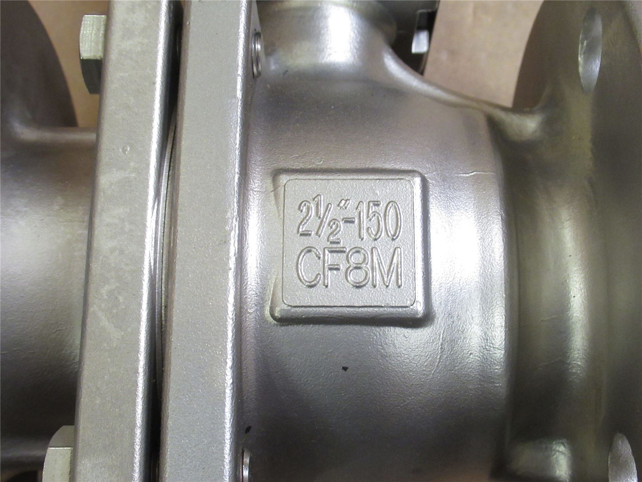 Bitorq IS2PF251000EB410B; Actuated Ball Valve; SS; 2-1/2"