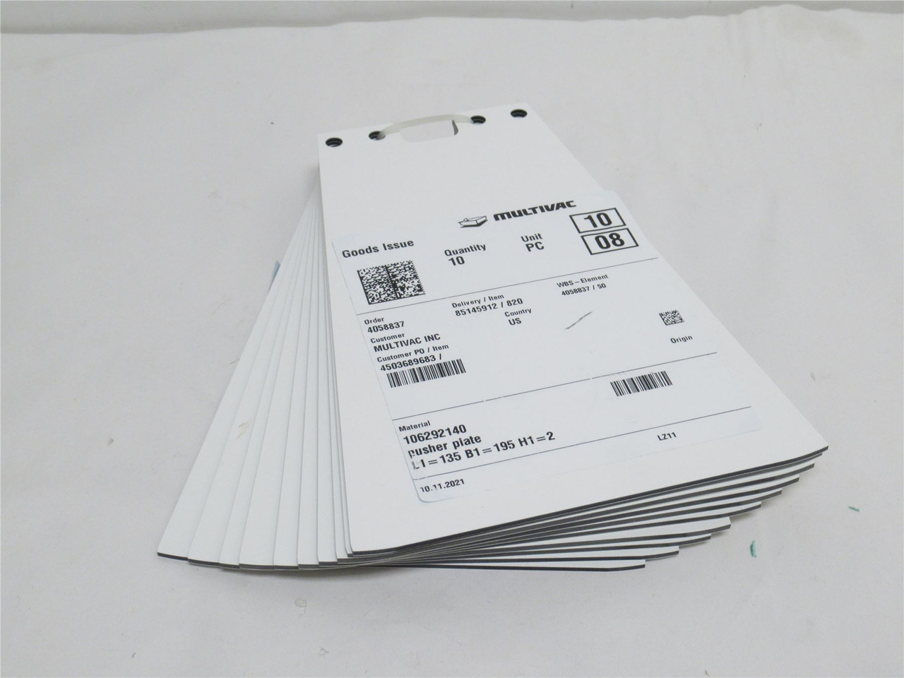 Multivac 106292140; Lot-10; Pusher Plates; L1=135 B1=195 H1=2