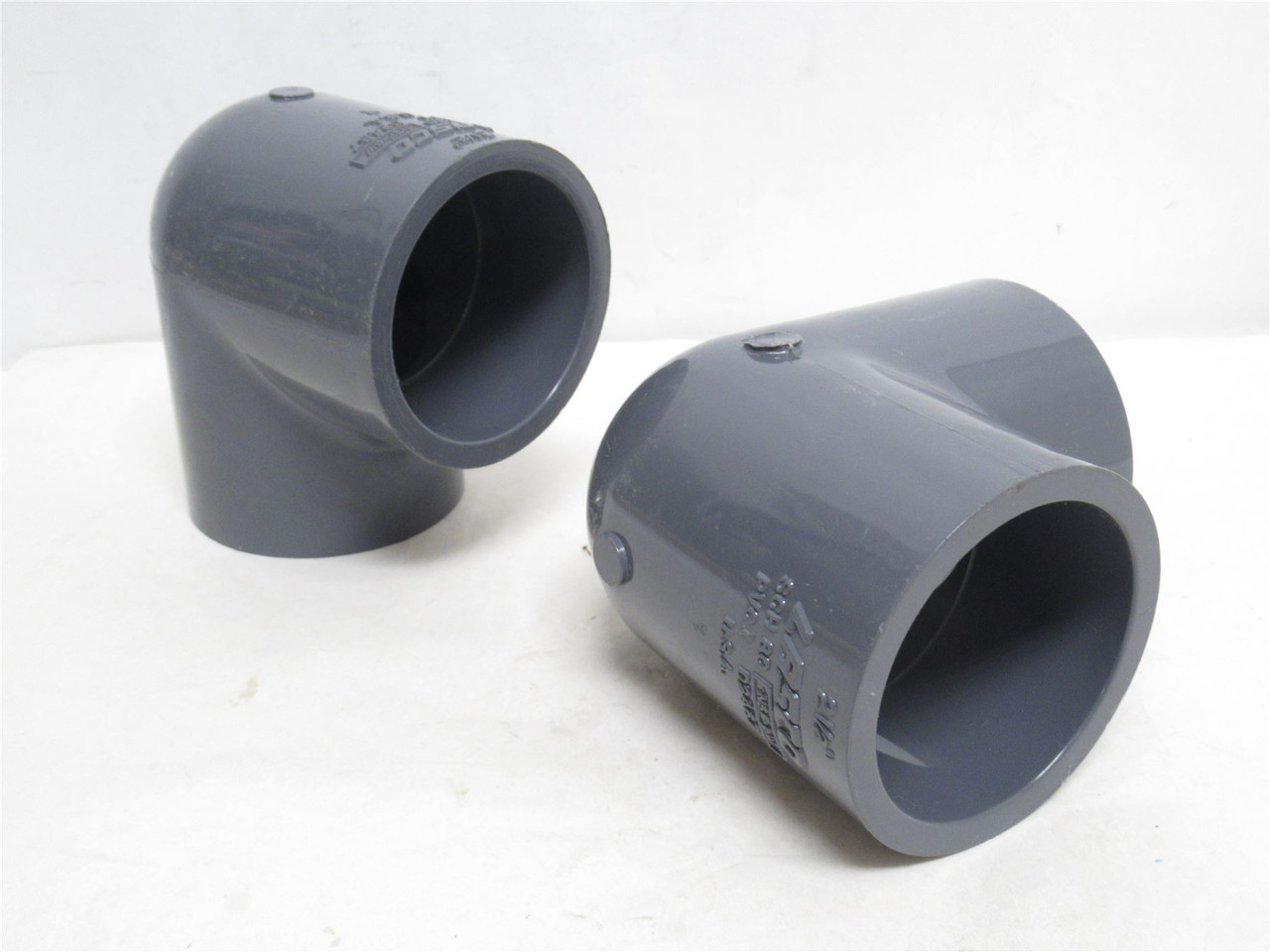 Lasko 806-025; Lot-2 PVC Elbow; 90Deg; Sch: 80; 2-1/2" Socket