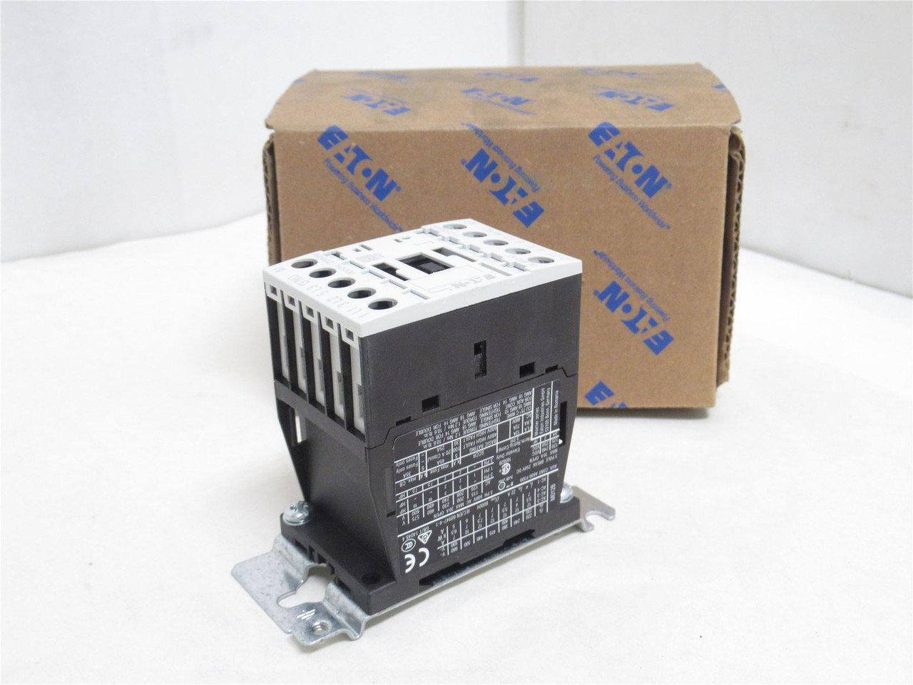Eaton XTCE012B10A-QC1; Contactor 12A 3P; 600V; Coil: 110/120V