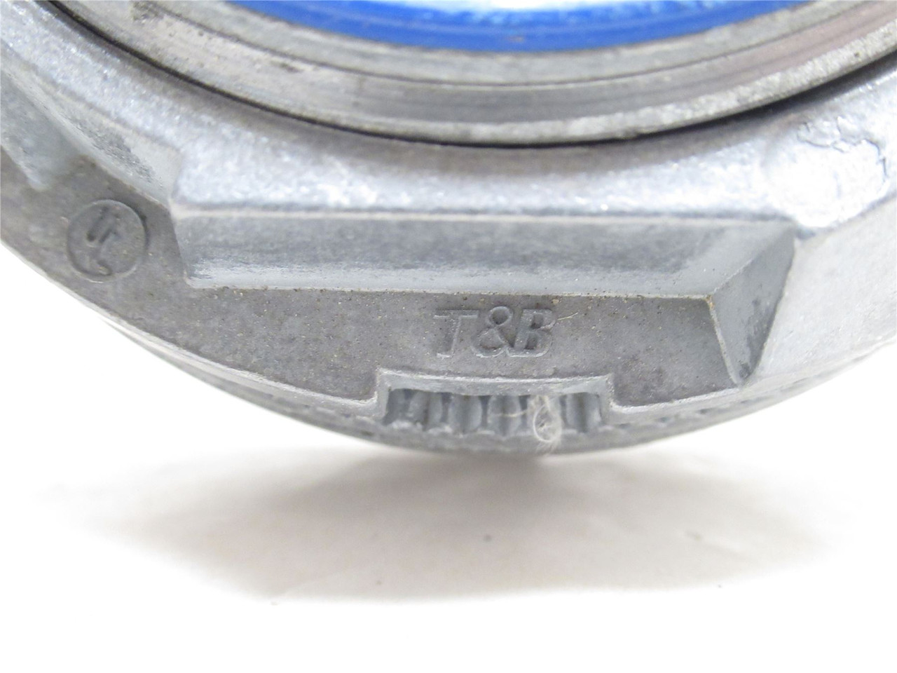 T&B H250-TB; Aluminum Weather Proof Conduit Hub; Size: 2-1/2"