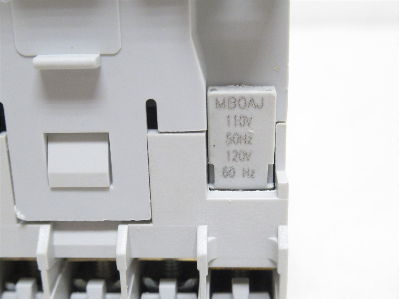 GE MC0A301ATJ; Contactor; 6A; 3P; 600VAC; Coil: 110/120VAC