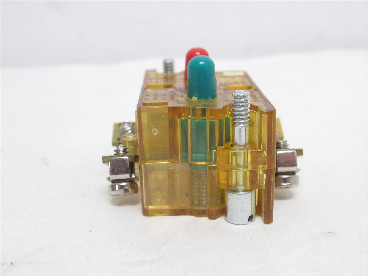 Eaton 10250T1C; Contact Block; 10A; 600VAC; 1-NO; 1-NC