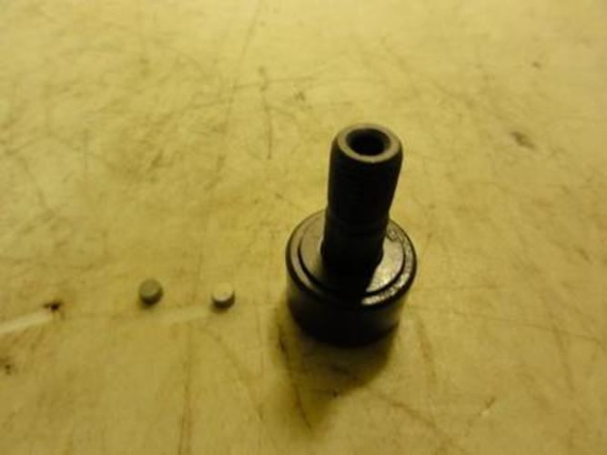 Yale  504626200; Roller Bearing