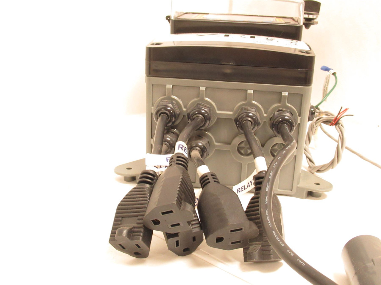 Zee XSCPRF2E6; Megatrons Controller; 100-240VAC; 2.5A/Relay