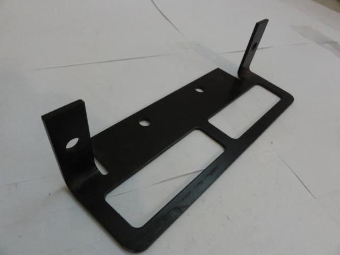 Hyster 1364265; Formed Plate; 8-1/2" L