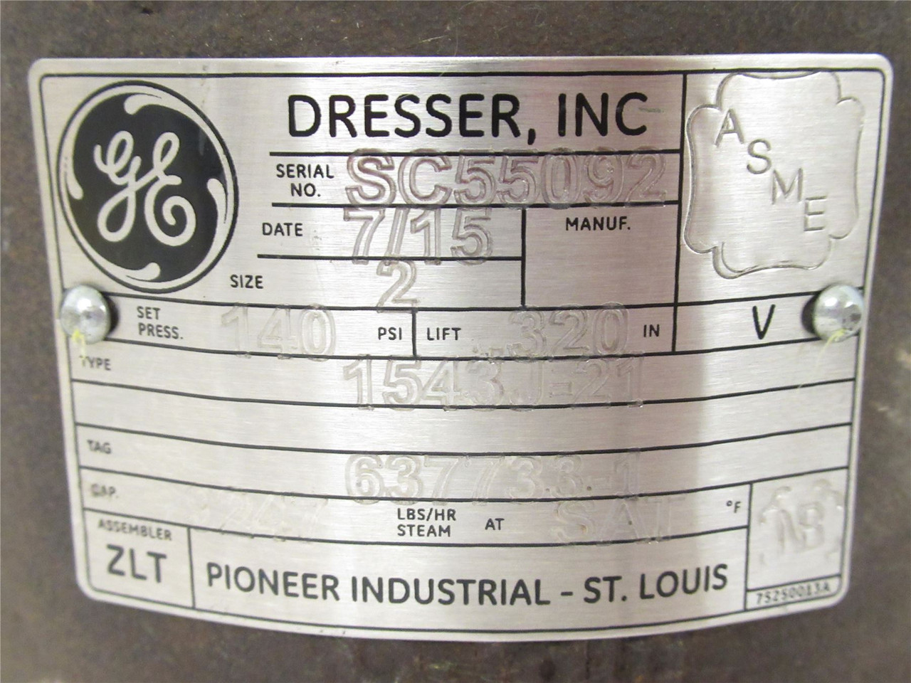 Dresser 1543J-21; Relief Valve; 140PSI; 2"MNPT x 2-1/2"FNPT