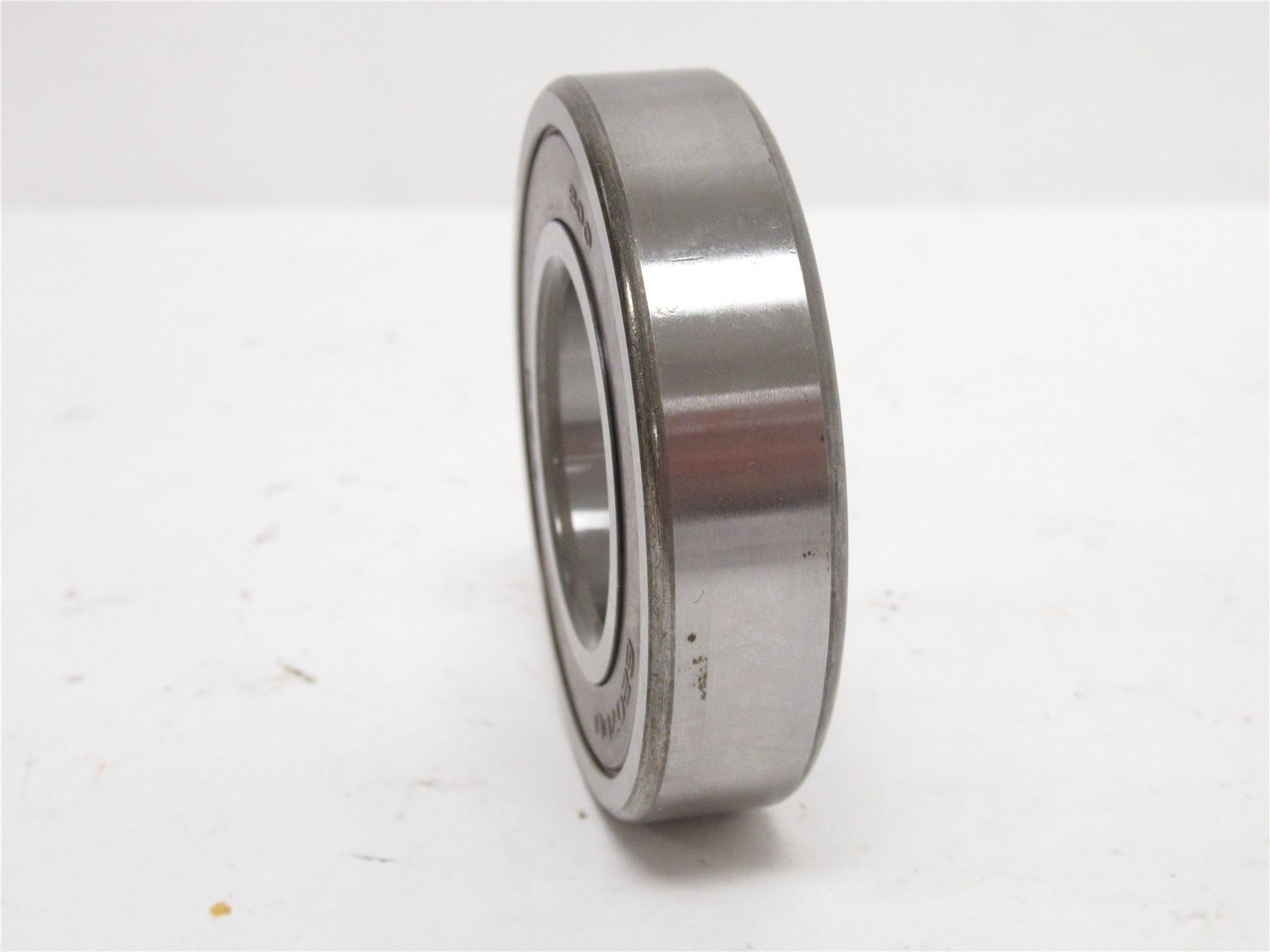 NSK 6207DDUC3; Ball Bearing; 35mmID x 72mmOD x 17mm Wide