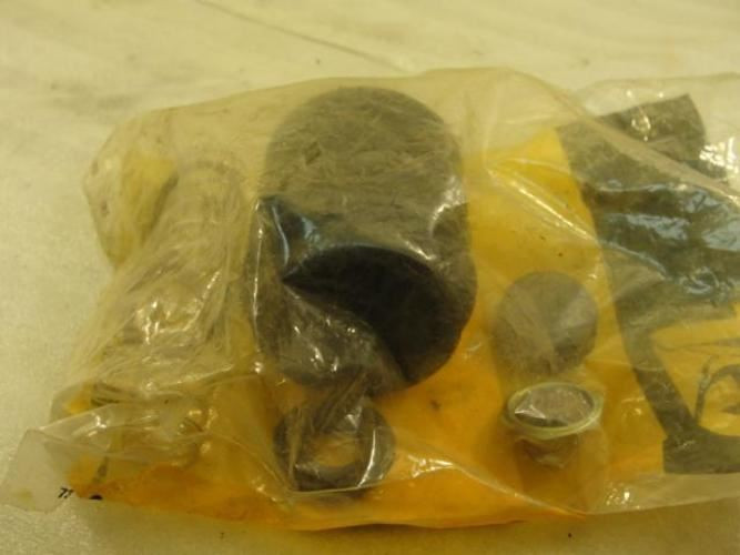 Caterpillar 970103; Master Cylinder Kit