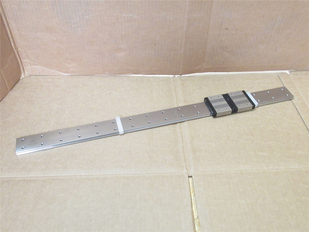 Nippon Bearing SEBS15WB; Slide Rail Guide 26-3/8" Long