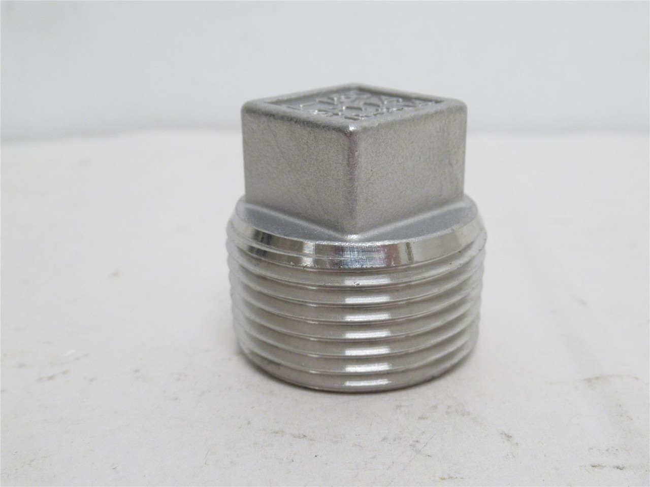 Industry-Std 1LTX4; Square Head Plug; SS-304; 1NPT