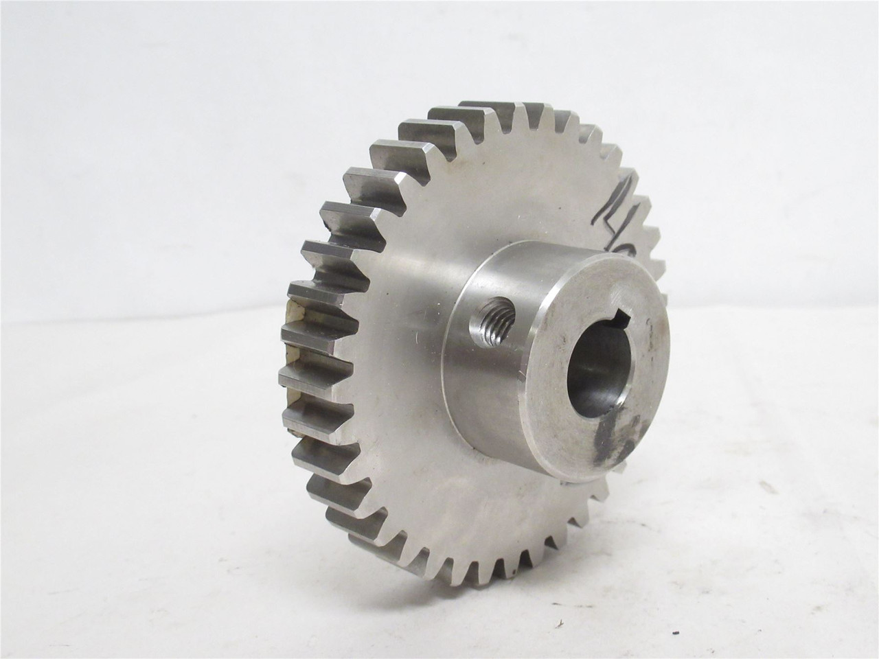 Cantrell BM46187; Peeler Roller Gear; SS; 3/4"ID; 37 Teeth