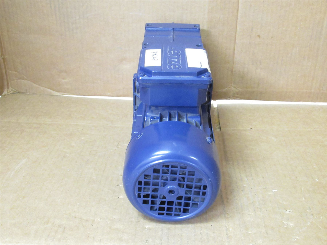 Lenze MDEMAXX063-32C0U; AC Gearmotor 207:1 Ratio; 230/460V