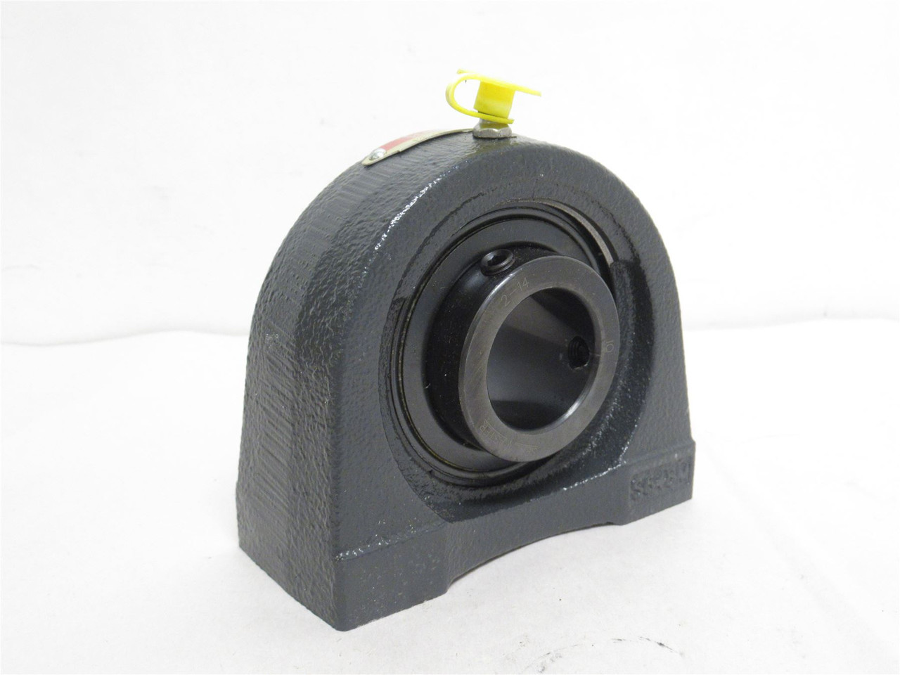 Sealmaster TB-20; Tapped Base Pillow Block Bearing; 1-1/4"ID